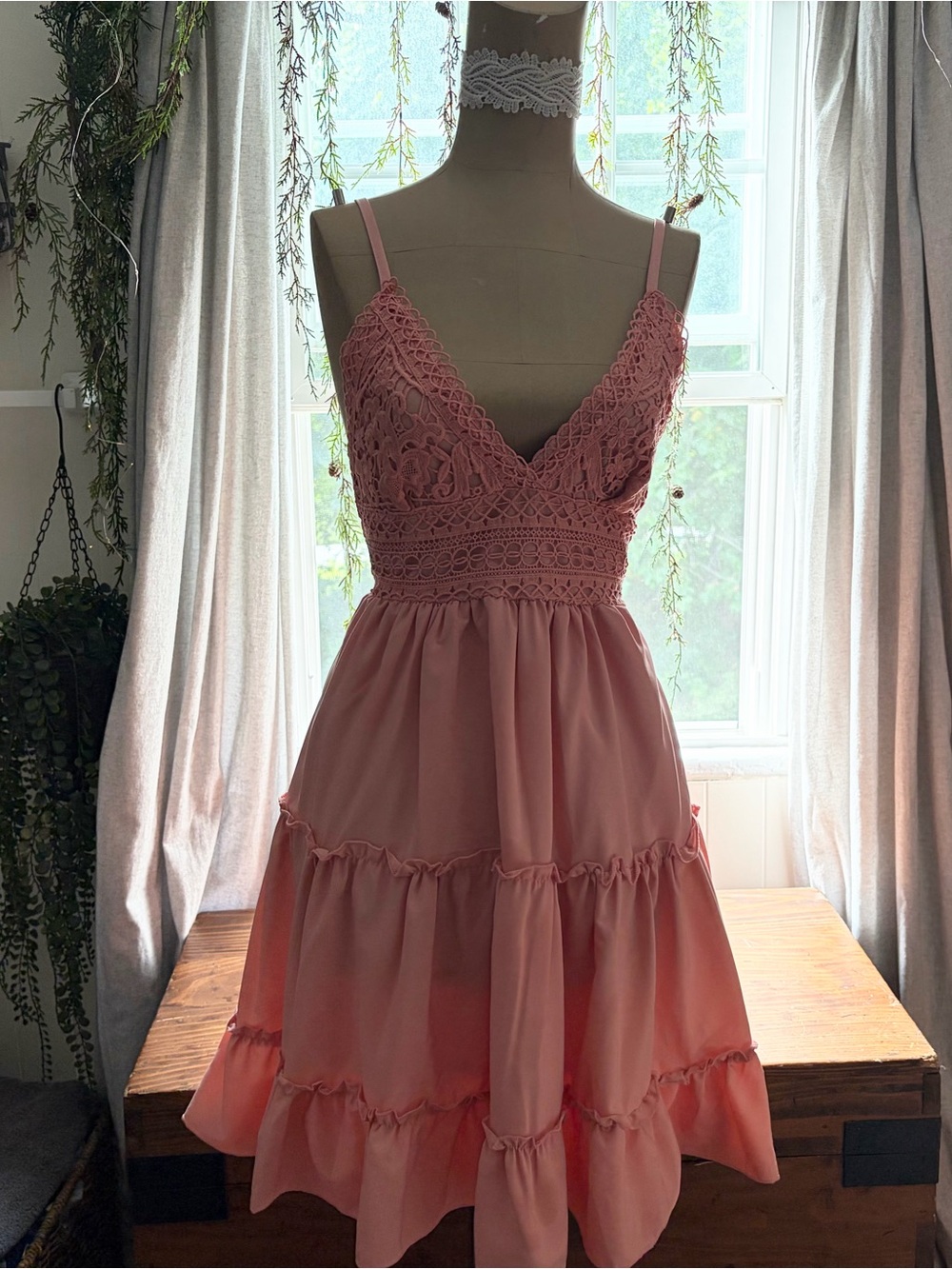 Women’s Pink Lace Bodice Tiered Sundress